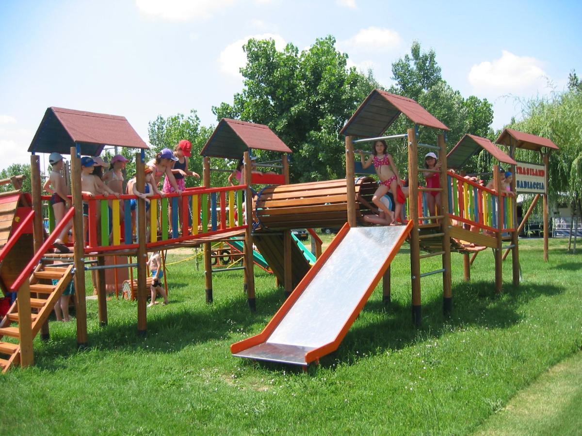 Camping Badiaccia Village Кастільйоне-дель-Лаго Екстер'єр фото